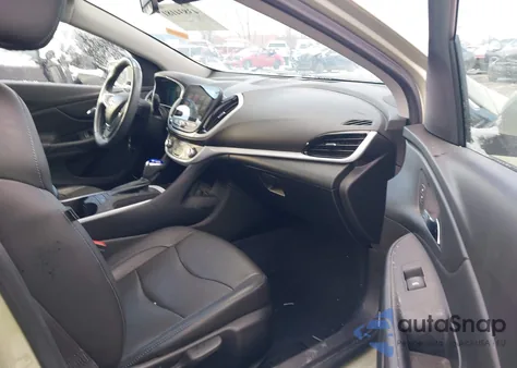 2017 Chevrolet Volt Lt z USA, uszkodzony, nr VIN 1G1RC6S58HU104548